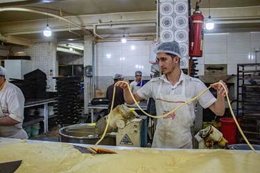پخت نان رمضان تبریزی