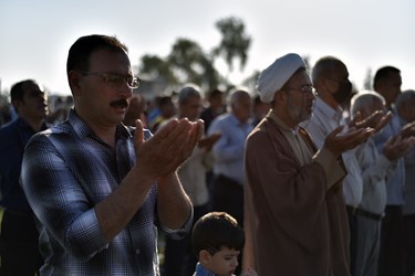 برگزاری نماز عید فطر در زرین دشت 
