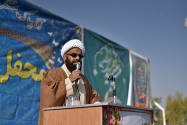 برگزاری نماز عید فطر در زرین دشت 