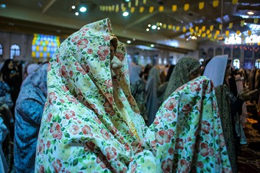 اقامه نماز عید فطر در مصلی ساری