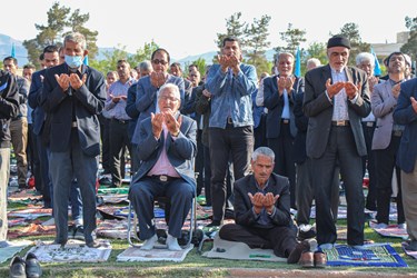اقامه نماز عید سعید فطر همراه با جشن خانوادگی در آباده