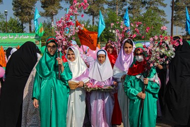 اقامه نماز عید سعید فطر همراه با جشن خانوادگی در آباده