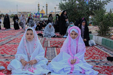 نماز «عید سعید فطر» در حرم خضرت عبدالعظیم(ع)
