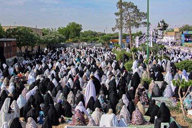 نماز «عید سعید فطر» در حرم خضرت عبدالعظیم(ع)