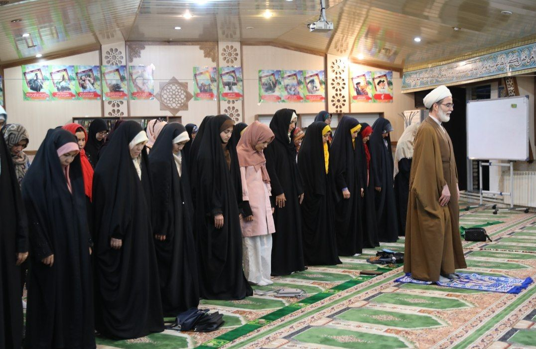 گردهمایی بانوان دانشجوی مسلمان در دانشگاه امام صادق (ع) برگزار شد 4