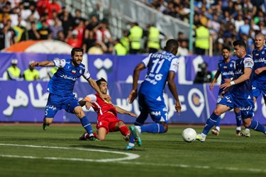 دربی ۱۰۰ پرسپولیس-استقلال