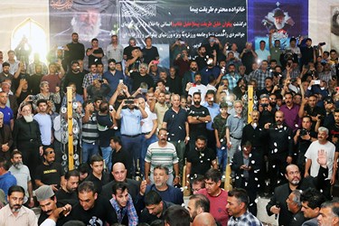 تشییع و خاکسپاری پهلوان «خلیل عقاب» در شیراز