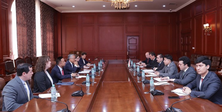دیدار دستیار وزیر خارجه آمریکا با معاون وزیر خارجه تاجیکستان