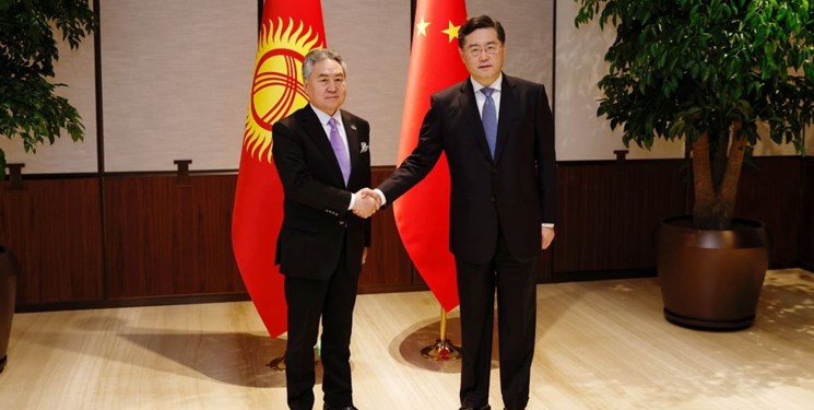 تاکید وزیر خارجه قرقیزستان بر تسریع ساخت راه آهن «چین - قرقیزستان - ازبکستان»