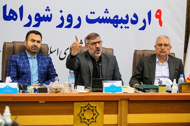 محمدعلی نوبخت فرماندار ساری در معارفه شهردار ساری