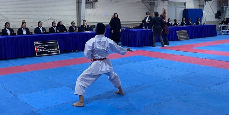 کاراته کای میاندوآبی در مسابقات لیگ جهانی قبرس به مقام سوم کاتا تیمی دست یافت