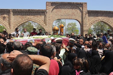آیین تشییع پیکر شهید «مهدی هادی» در زنجان