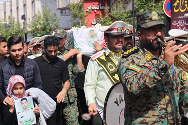 آیین تشییع پیکر شهید «مهدی هادی» در زنجان