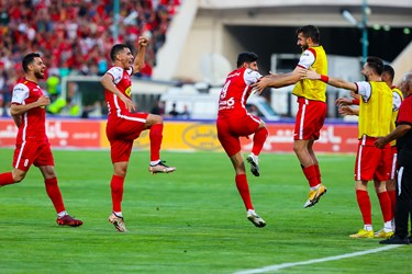 پرسپولیس 4 - گل گهر سيرجان 0