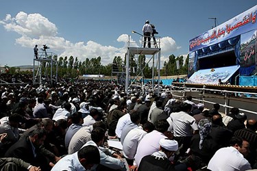 دیدار رهبر معظم انقلاب اسلامی با مردم سقز