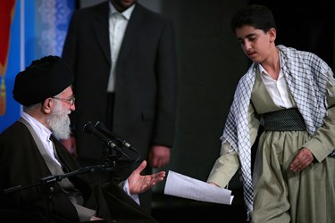 سفر تاریخی رهبر انقلاب به کردستان