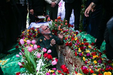 مراسم تدفین شهید گمنام در سازمان پدافند غیرعامل