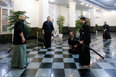گفت گو شیهان  با هنرجویان که خود مربی در این رشته هستن 