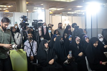 حضور خبرنگاران در نشست مجمع ناشران 