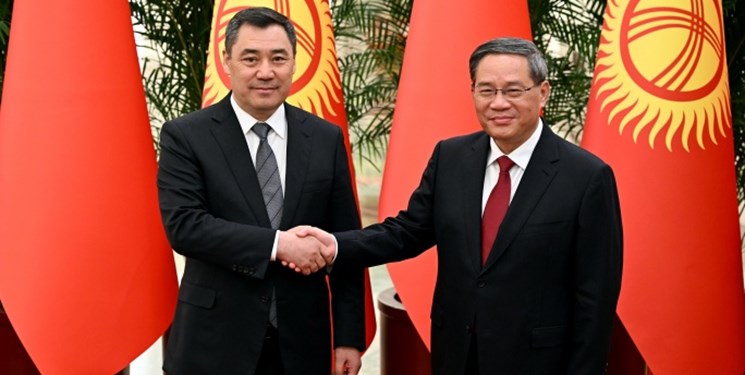 رایزنی رئیس جمهور قرقیزستان با مقامات ارشد چین در «پکن»