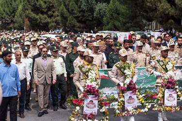 تشییع پیکر مطهر 5 شهید مرزبانی در زاهدان