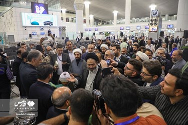 توجه أول دفعة من الحجاج الايرانيين الى الديار المقدسة