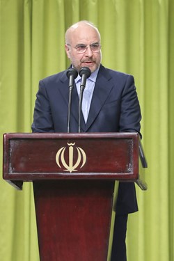 سخنرانی محمدباقر قالیباف رئیس مجلس شورای اسلامی در دیدار نمایندگان مجلس شورای اسلامی با رهبر انقلاب