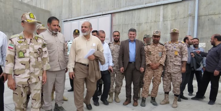 بازدید وزیر کشور از پایگاه‌های مرزی تیپ ۷۱ مردم پایه سپاه روح الله در کرمانشاه