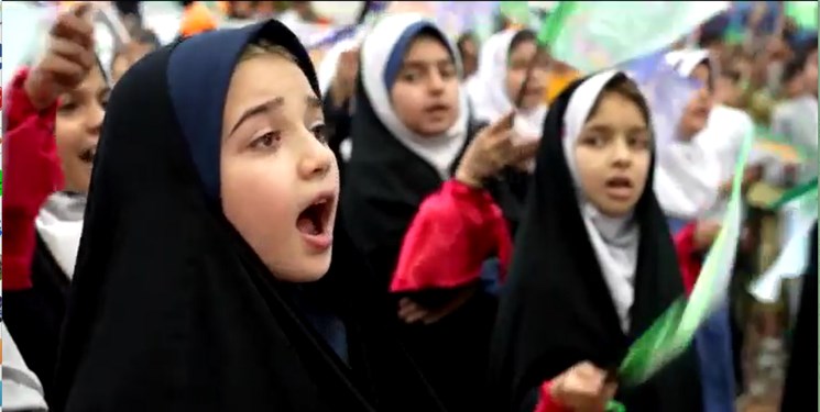 هم‌خوانی 8 هزار نوجوان مشهدی/ سرود قلب ایران با محوریت امام‌ رضا(ع) رونمایی شد+فیلم