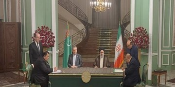 Tahran ile Aşkabad arasında 5 işbirliği senedi imzalandı