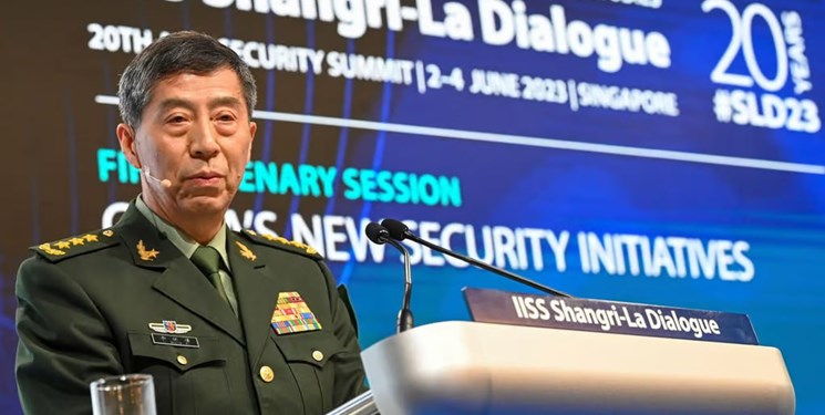خودداری وزیر دفاع جدید چین از دست دادن با همتای آمریکایی