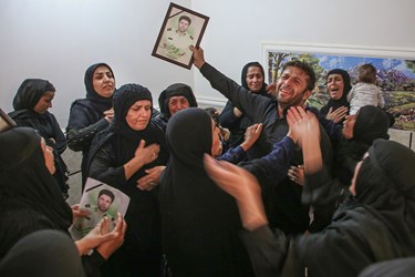 عزاداری برادر سروان شهید محمد قنبری در منزل شهید 