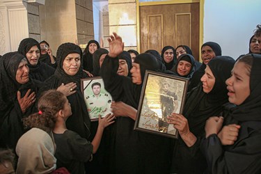 عزاداری همسر و فرزندان شهید محمد قنبری در منزل آن شهید