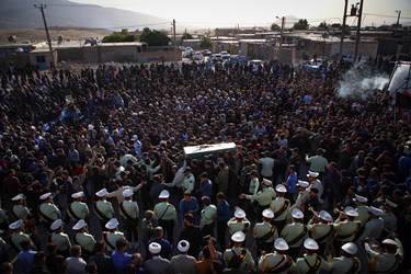 تشییع و خاکسپاری شهید «محمد قنبری » در صیدون خوزستان