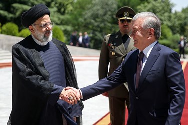استقبال رسمی از رئیس جمهور ازبکستان