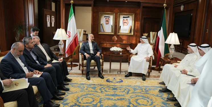 وزیر خارجه کویت: از گسترش روابط ایران با کشورهای حوزه خلیج فارس استقبال می‌کنیم
