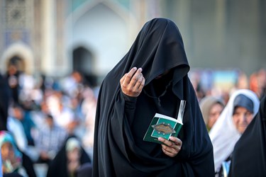 مراسم پر فیض دعای عرفه در حرم مطهر رضوی