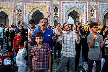مراسم پر فیض دعای عرفه در حرم مطهر رضوی