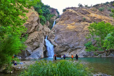 زیبایی های آبشار شلماش سردشت