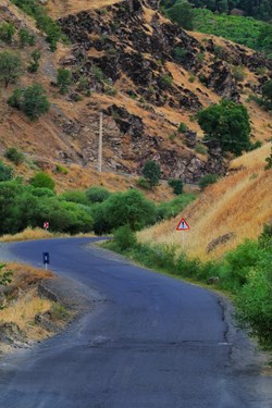 زیبایی های آبشار شلماش سردشت