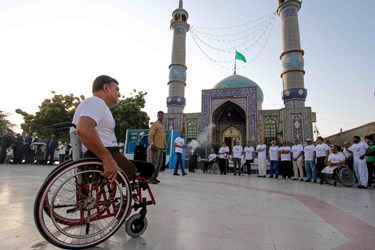 آئین استقبال از شناگران جانباز استان فارس در قشم 