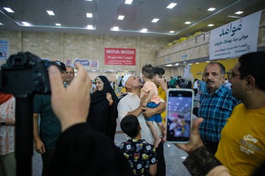 استقبال از نخستین کاروان حجاج ایرانی از فرودگاه شهدای ساری به کشور