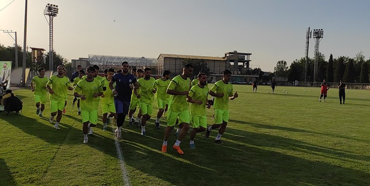 تمرینات تیم فوتبال ذوب‌آهن در اصفهان شروع شد