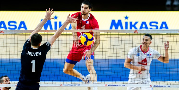 چرا والیبال ایران به فرانسه باخت؟