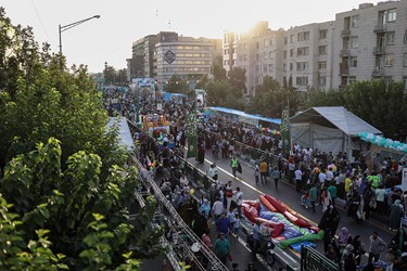 مهمانی ۱۰ کیلومتری عید غدیر