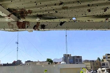 تصاویر جدید  از حمله تروریستی به کلانتری16 زاهدان