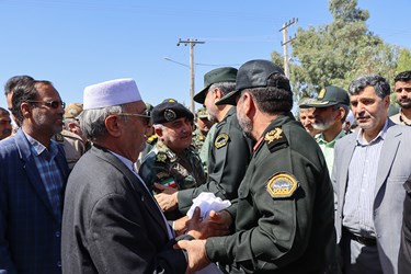 تشییع پیکر مطهر شهیدان مدافع وطن در زاهدان