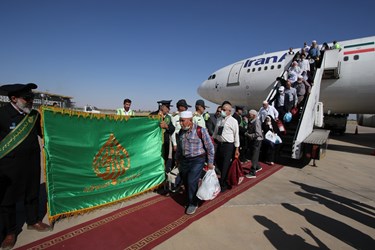 ورود اولین پرواز حجاج سرزمین وحی به فارس 