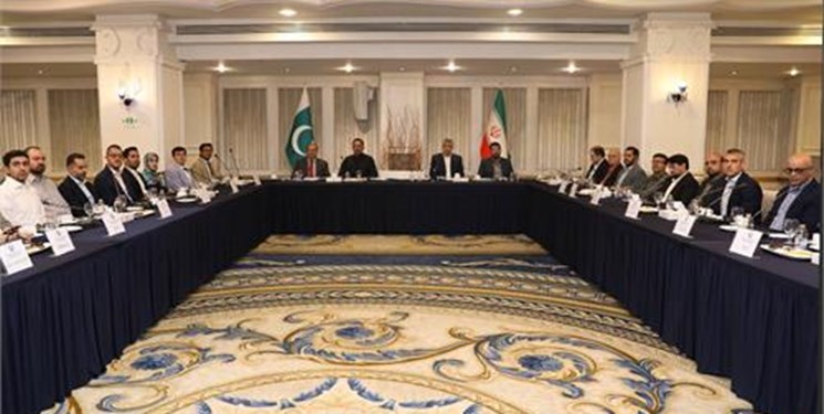 نشست مشترک وزیر ارتباطات پاکستان و کسب و کارهای نوپا ایرانی برگزار شد