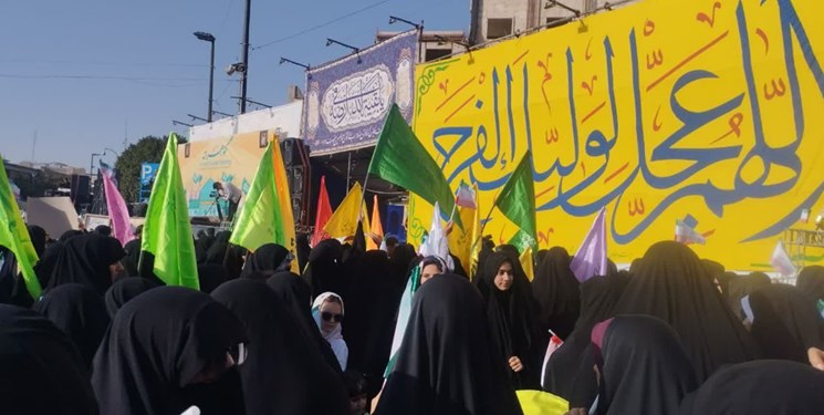 حضور باشکوه مردم مشهد در اجتماع مدافعان حجاب
